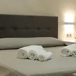 Bed & Breakfast My House Avola