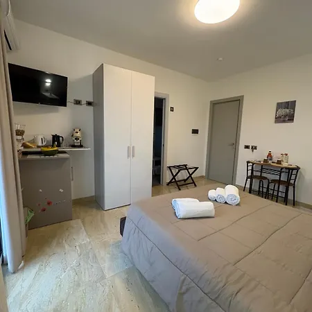 My House Bed and Breakfast 3*